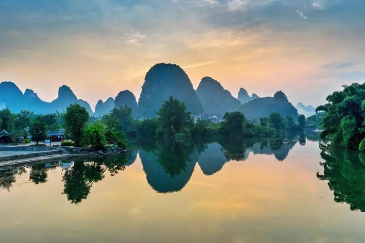 电子独特独特